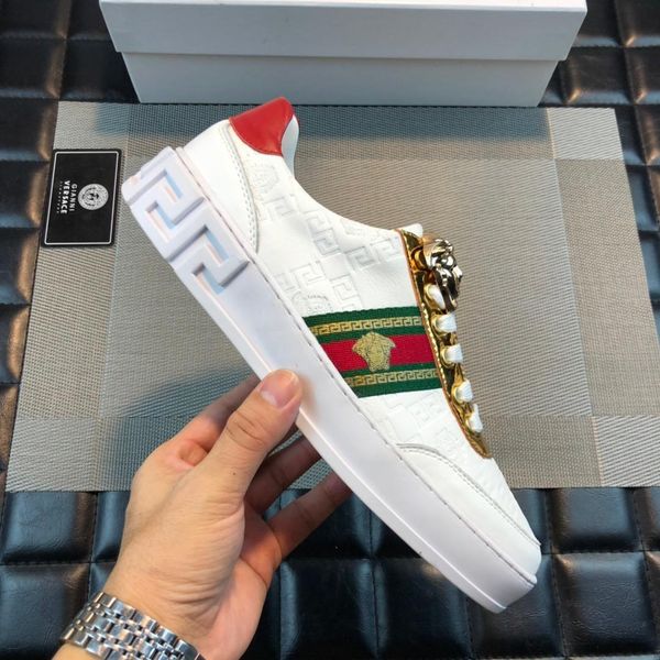 

2020-2019q summer men's leather low-casual shoes, flat comfortable white shoes, high-quality fashion wild sports shoes, size: 38-44
