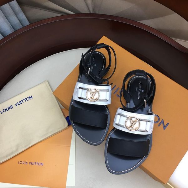 

2020 brand new academy flat sandal fashion trend ladies leather material comfortable and fashionable12