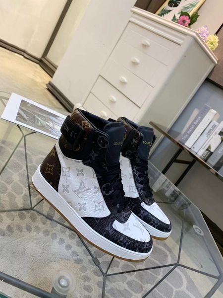 

r luxury casual, stylish flat-soled boombox sneakers, comfortable platform shoes, sizes 35-44 (with original box),ff