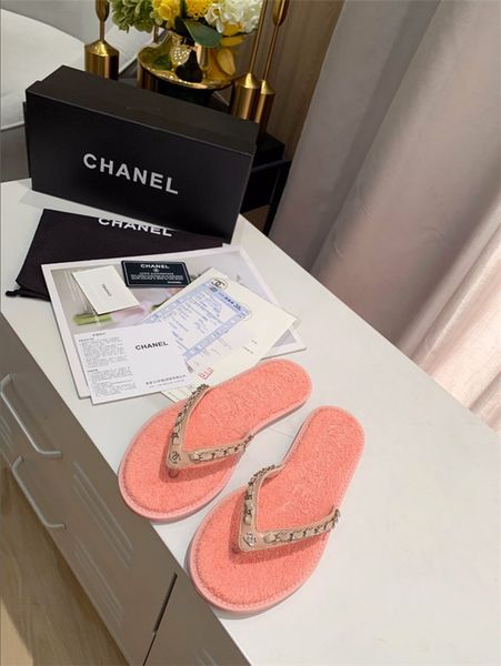 

spring new bullpuncher collocation of chain chain flipflops classicalelements alone into the leather slipper designer flip flops, Blue;gray