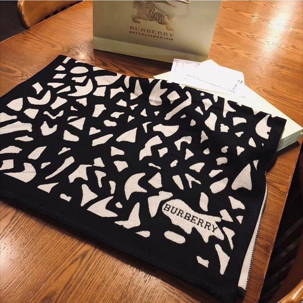 

beautiful classic classic european and american luxury style brand silk letter scarf elegant lady wrap scarf no box, Blue;gray