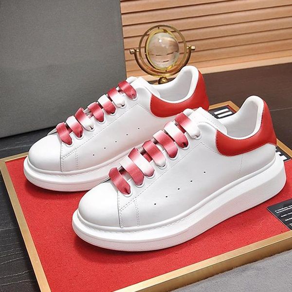 

lightweight oversized sneaker men 's shoes fashion classic outdoor walking footwears design lace -up low men shoes chunky sneakers, Black