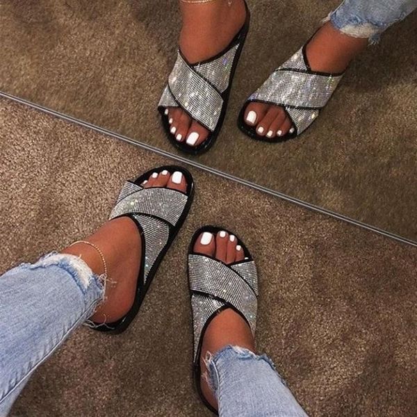 

2020 women's sandals and slippers slippers new cross rhinestone women's beach wear sequins flat beach sandals