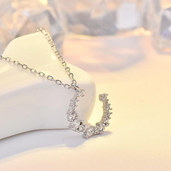 

s925 sterling silver korean niche design glossy moon necklace exquisite small fresh crescent moon clavicle chain one generation