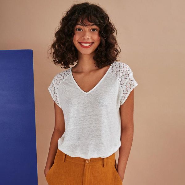 

flowery lacework t shirt women summer cotton short sleeve v neck hollow out chic elegant shirts white vintage tees 2020