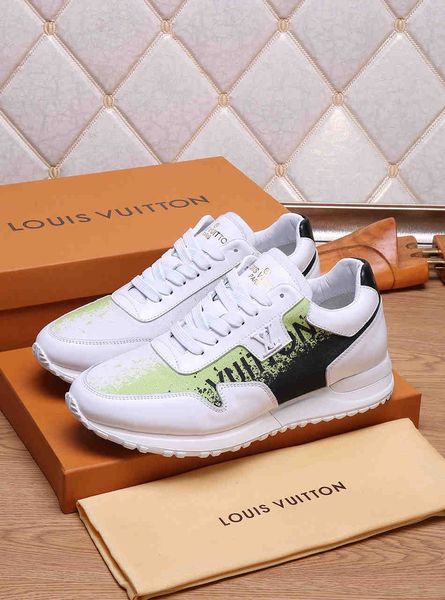 

2020 latest brand-name shoes run away sneakers comfortable and fashionable brand-name design low-sneakers