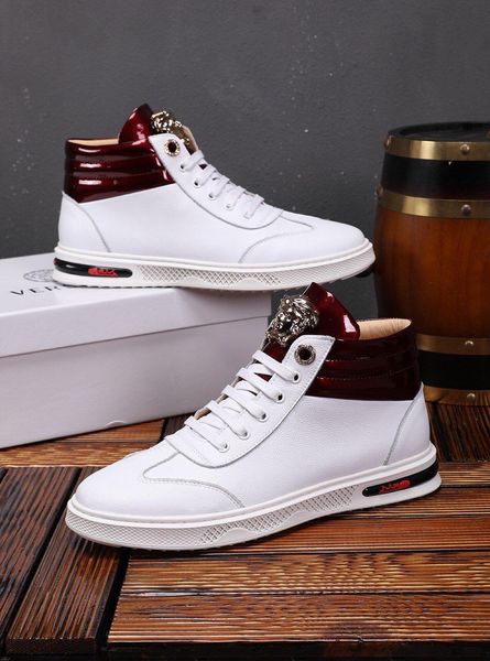 

2020 high-end limited edition men's casual shoes, fashion wild outdoor sports shoes leather high-shoes code 38-45