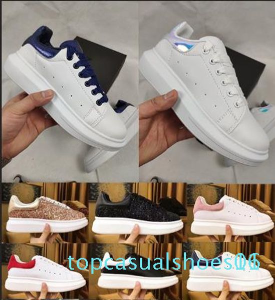 

2019 designer shoes platform classic shoes casual skateboarding shoes womens sneakers velvet heelback dress shoe sports tennis outdoors tr01, Black