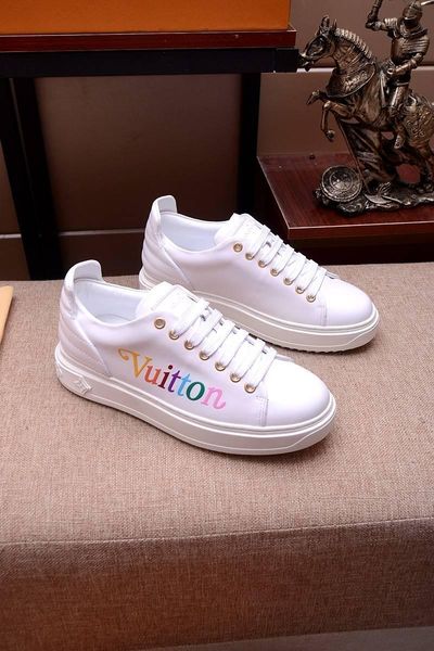 

2020w limited custom leather thick-bottom embroidered low-casual men's tide shoes, fashionable lace up sneakers, size: 38-45, Black