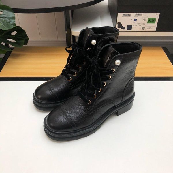

new10 luxury ladies martin boots fashion leather boots thick bottom outdoor comfortable women's shoes original box fast delivery, Black