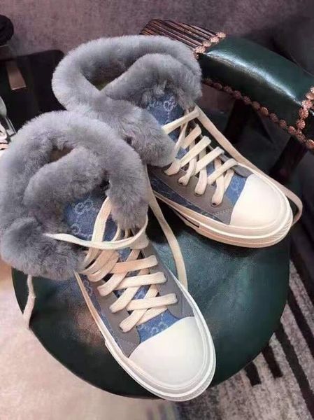 

2019o new fashion high-non-slip boots cotton shoes women's winter plus velvet snow boots female fur one, original box packaging