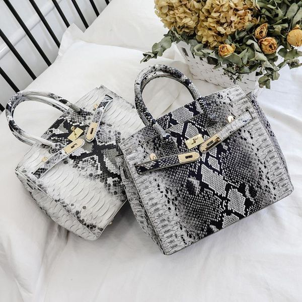 

урожай крокодил картина платины мешок портативный большой мешок 2019 весной и летом новая европейская и американская моды плеча сумки