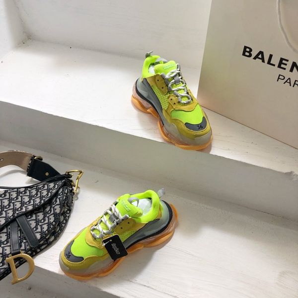 

2020pg designer to create casual and comfortable all-match sports shoes, travel shoes outsole non-slip design with original box delivery, Black