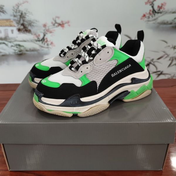 

2020tq дизайнер, чтобы создать случайную и удобную все-матч спортивной обувь, туристическая обувь подошвы дизайна нескользящего с оригинальн, Black