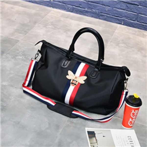 

2020 short distance travelling bag large capacity fitness bag waterproof fashion yoga