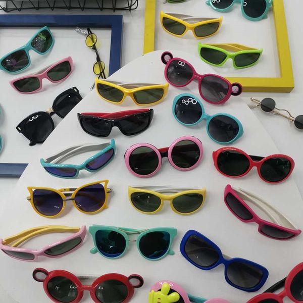 

classic silicone fashion anti-radiation polarized baby children's sun silicone sun glasses sun glasses, Blue