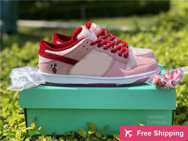 

authentic strangelove sb dunk low valentine 's day running shoes men women bright melon gym red med soft pink sneakers ct2552-800 wi