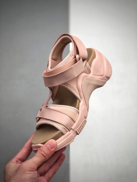 

2020thick sole heightened casual fashion open-toed sandals, Black