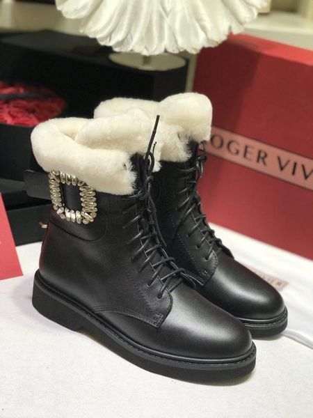 

2020w new high-end martin boots fashion wild plus velvet warm thick with boots ladies straps short boots, original box delivery