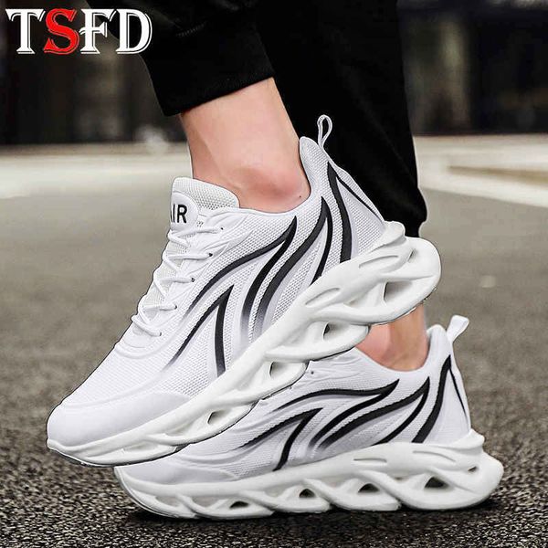

low men's shoes large sizes man sneakers mesh breathable mens running shoes summer blade sport shoe men lace up trainers c10
