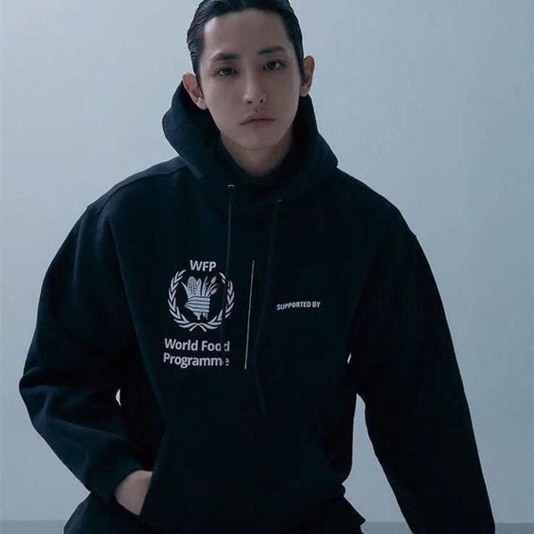 

20ss world food program hoodie hooded sweater fashion couple women mens designer pullover sweatshirt comfort hoodies hfxhwy105, Black