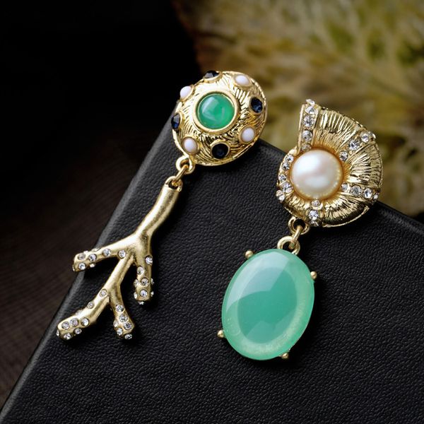 

fashion antique gold color shining crystal stone different earrings, Silver