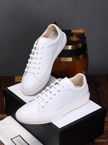 

2019b luxury men's trend casual shoes, limited edition wild sports shoes, lace-up shoes, original packaging delivery 38-45111, Black