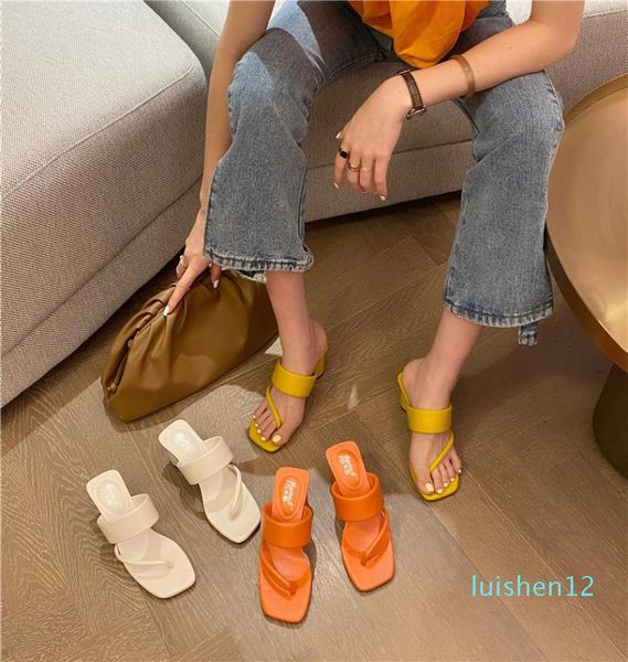 

fretwork heels shoes woman 2020 slippers women summer square heel heeled mules rubber flip flops pantofle luxury slides low l12, Black