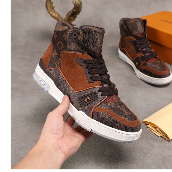 

26 men's designer casual sports shoes, luxury trendy travel casual shoes, sports shoes. fast delivery in original box packaging, Black