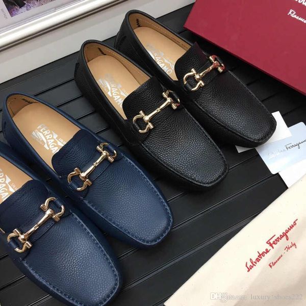 

2020 latest fashion trend high-end shoes gancio buckle moccasins copy men and women shoes loafers