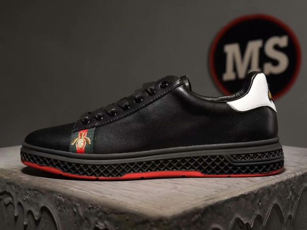 

2020-2019h summer new custom men's casual shoes, fashion wild sports shoes, original packaging shoe box delivery, yardage: 38-44