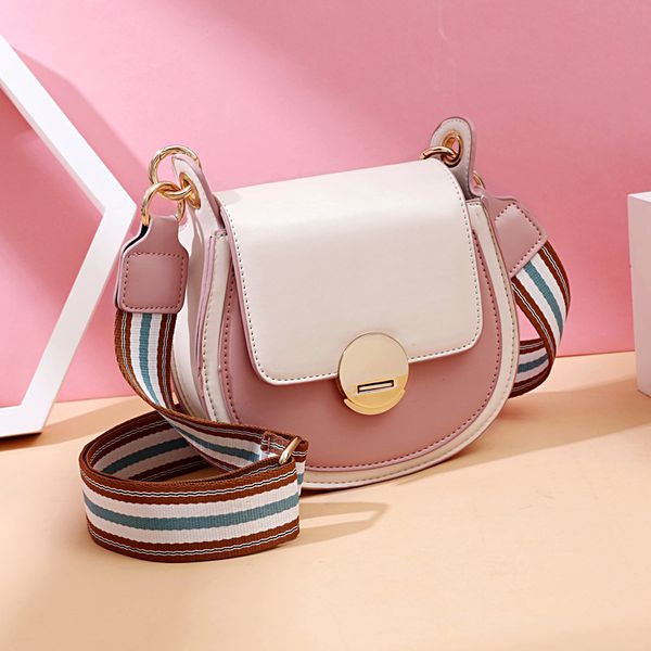 

korean version of the 2020 new shoulder diagonal package fashion casual ladies small square bag metal pingguo 19x7x16cm