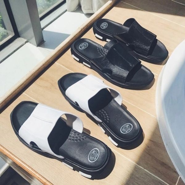 

2020 summer casual men slippers outdoor leather flat slippers men open-toed beach black slides