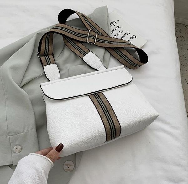 

designer women bag messenger bag pu cross body wide shoulder straps girl flap