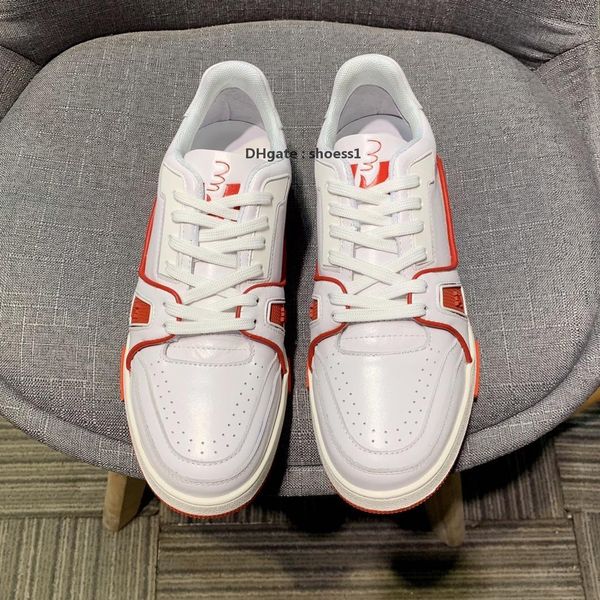 

2021-2020 fashion high -end leather alphabet low -outdoor flat sneakers ,high -quality casual wild fashion men 's shoes ,size :38, Black