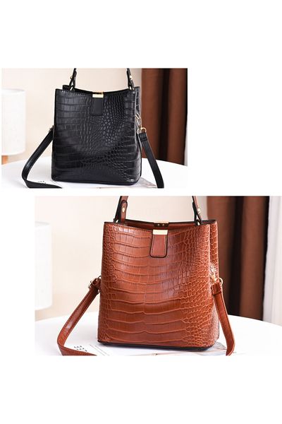 

women's shoulder bag 2020 new women's bag diagonal handbag small square fashion trend wild three-dimensional flower#385