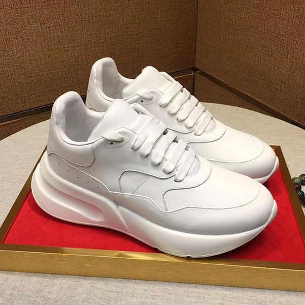

new arrival oversized runner men 's shoes fast delivery breathable lightweight vintage comfortable lace -up mens shoes soft footwears, Black