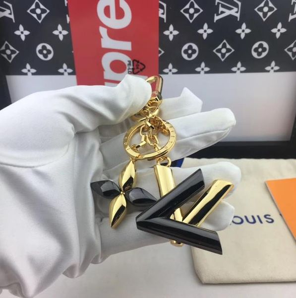 

keychain designer key ring holder brand key chain 3 colour porte clef gift men women souvenirs car with box ty001, Silver