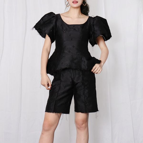 

fashion brand runway 2020 early round neck waist bubble coat sleeve solid color + high waist pants women's fashion, Gray