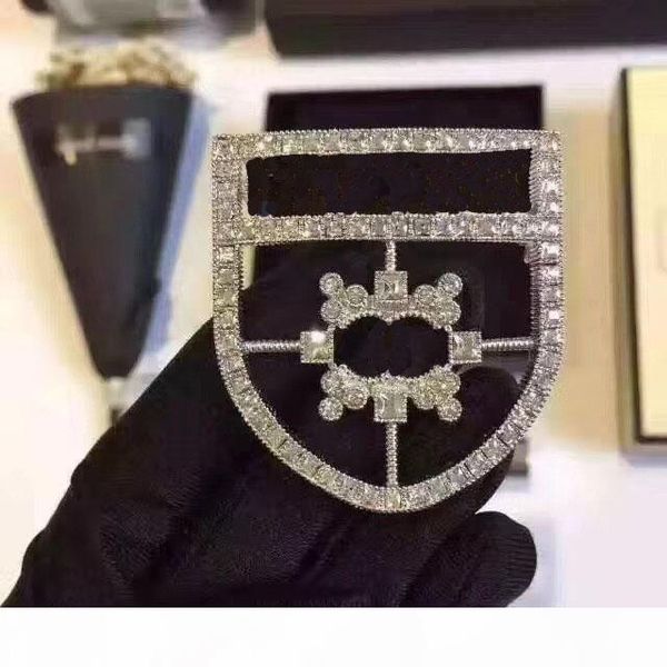 

sell fashion disgner brooches pin crystal brooch for women hight quality jewelry fashion rhinestone brooch wedding brooch, Gray