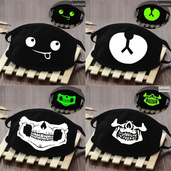 

200 1pcs designer printed face mask 3 ply block dust air pollution filter non oily particulate h 1 1pcs matte qfu8 #646#666, Black