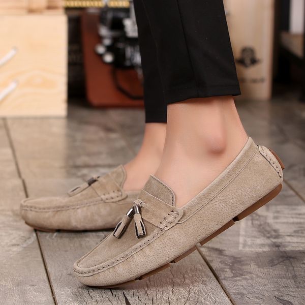 

casual shoes men loafers fashion tassel shoes male night club slip on fashion man flats boat men chaussures hommes, Black