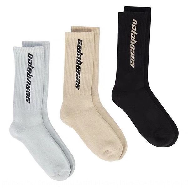 

trendy ins high-mid-tube cotton kanye same letter and socks skateboard hip hop sports trendy socks, Black