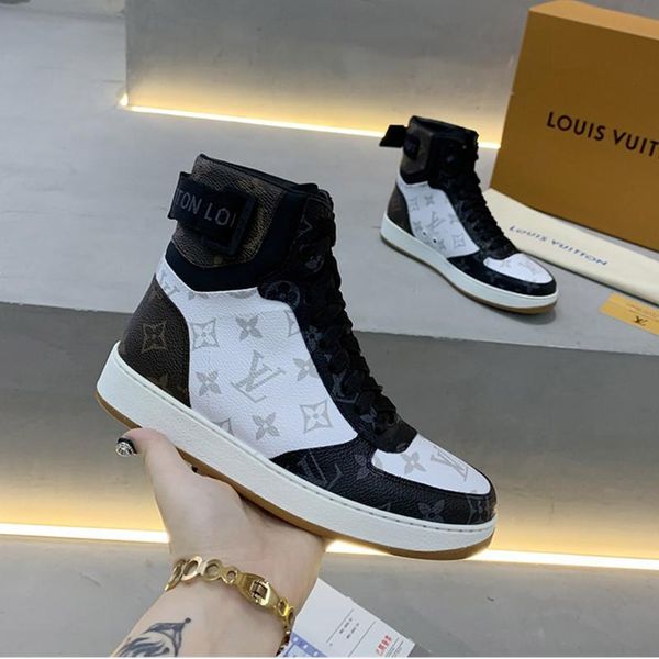 

0242 high-quality men's casual sports shoes and designer luxury outdoor casual shoes, the original box size is 38-45, Black