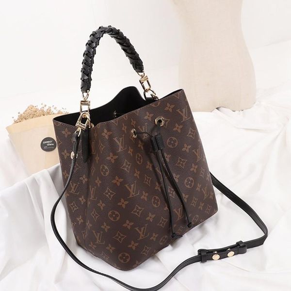 

drop ship women 's bag fashion design messenger bag luxury style leather bucket bag handbag drawstring shoulder bags sale