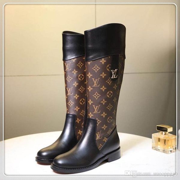 

2020a new ladies casual fashion short boots luxury ladies travel party shoes, leather material fast delivery original box packaging, Black