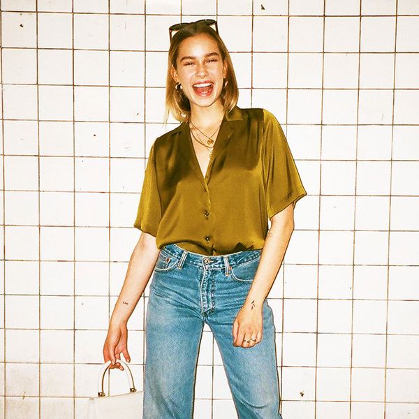 

2020 fashion style women luxury satin silk shirt v-neck notched collar short sleeves fashion blouse, White