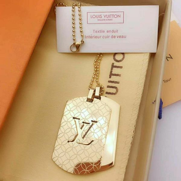

new necklace for womens and mens big letters shield pendant necklaces gold charm designer jewelry 99 lv louis vuitton, Silver