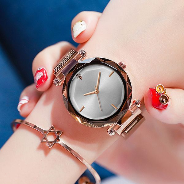 

fashion diamond women watch quartz gypsophila rose gold ladies wrist watch luxury band romantic creative roman dial, Slivery;brown