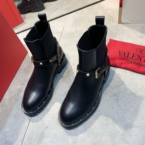 

2020u autumn and winter high-end leather black trend thick with ankle boots, fashion wild straps martin boots, original box packaging